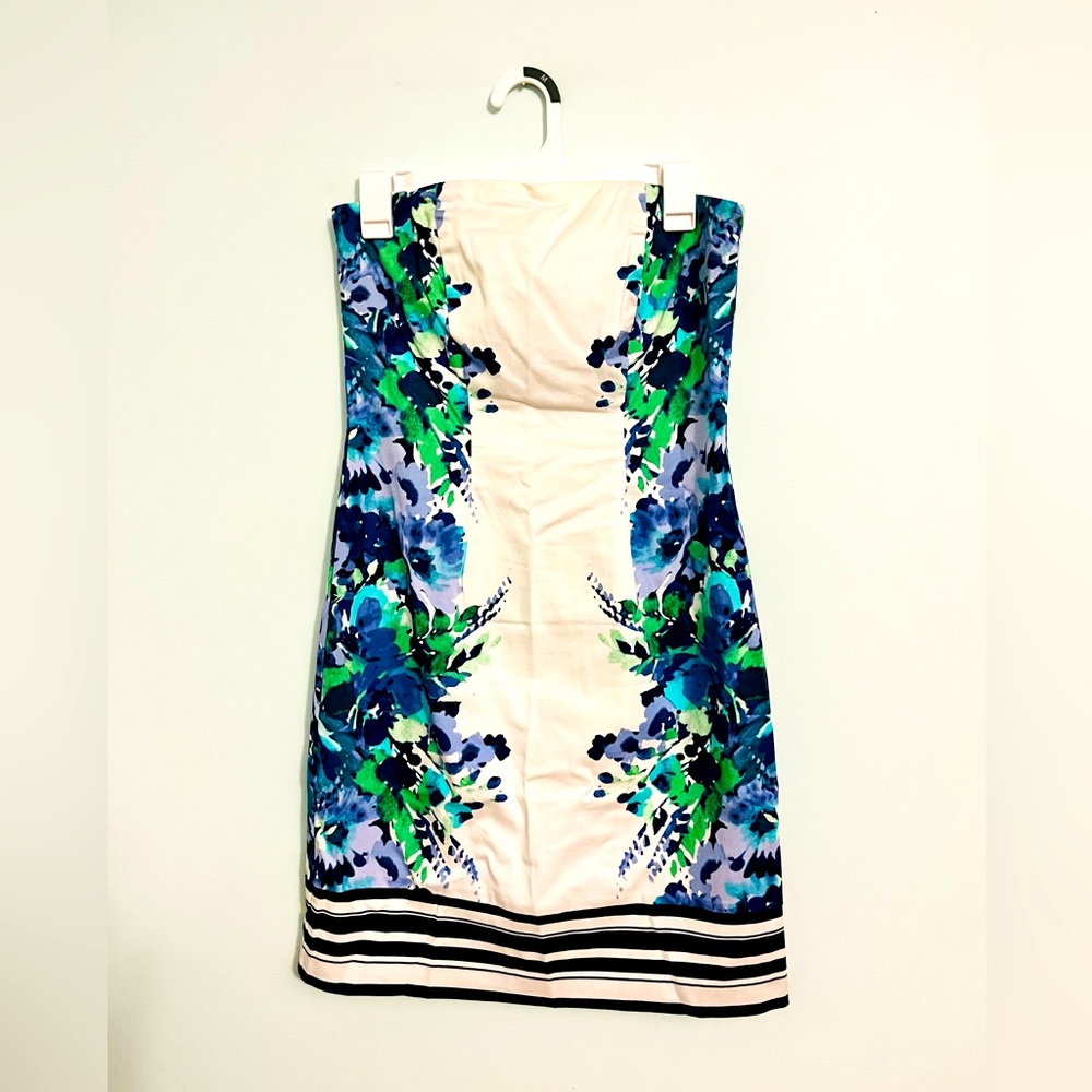 Like new, Boston Proper summer dress.